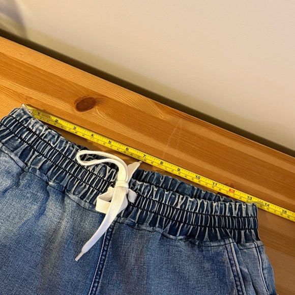 🇨🇦 NWT Sunshine Park jogger jeans size small - Picture 13 of 16